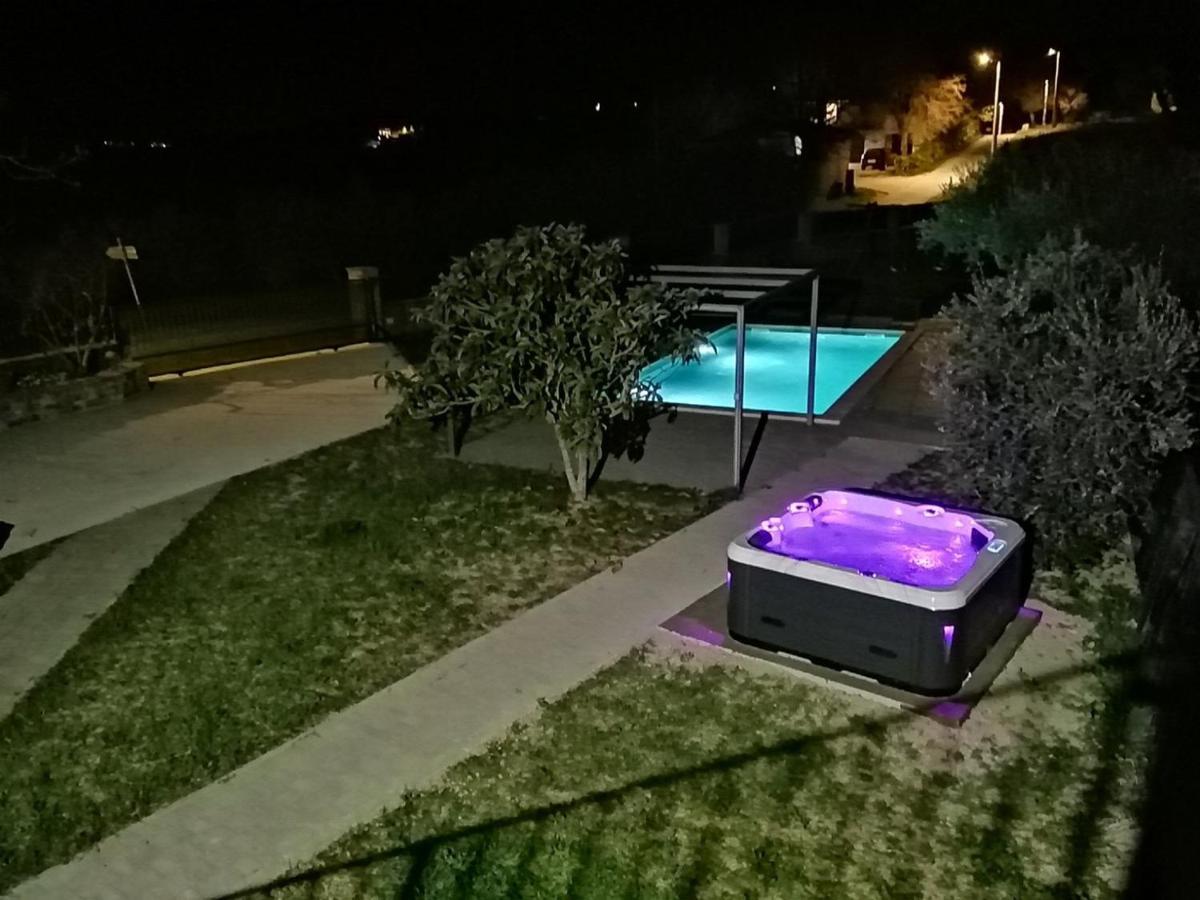 Ferienhaus Terre Bianche With Private Pool And Whirlpool Buje